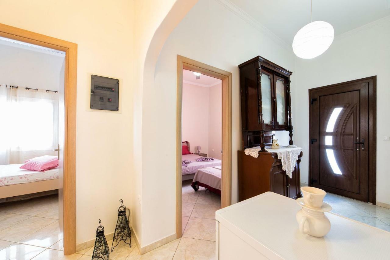 Вилла Town House For 6-16 With Ac Парос Экстерьер фото